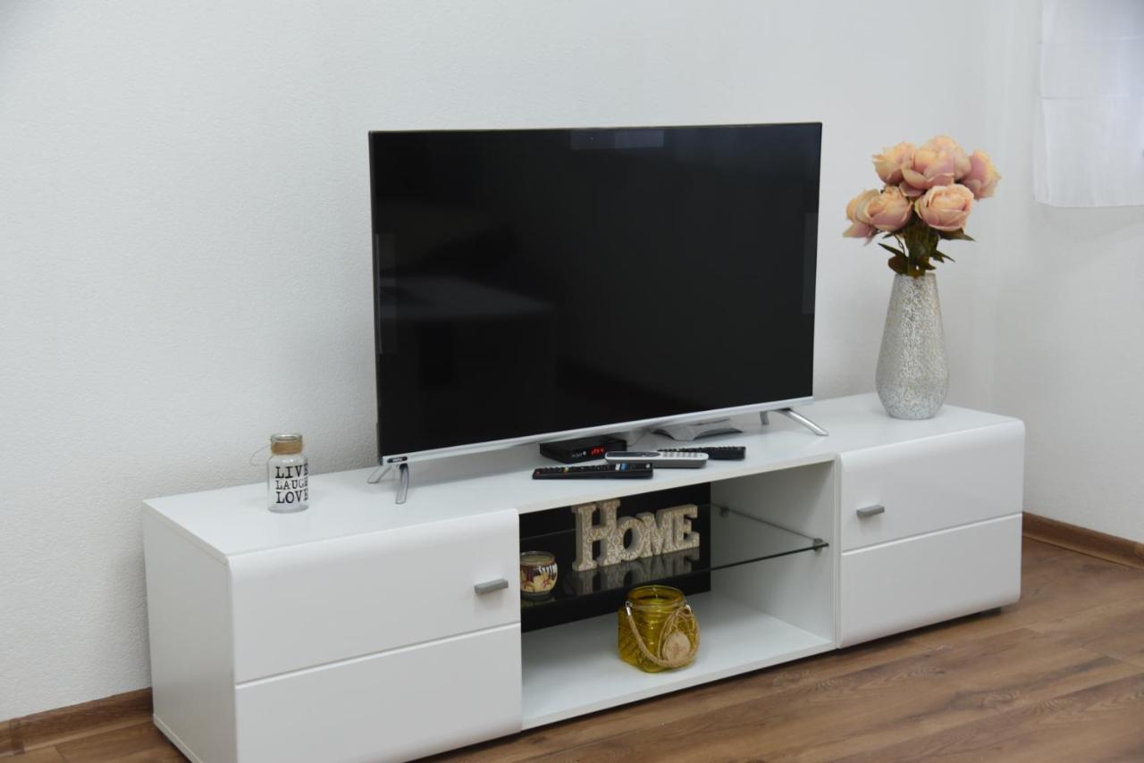 Apartmani Sofronic Loznica 1 Εξωτερικό φωτογραφία