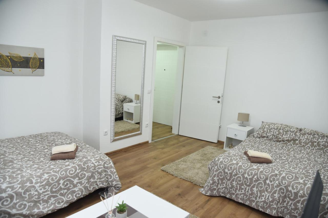 Apartmani Sofronic Loznica 1 Εξωτερικό φωτογραφία