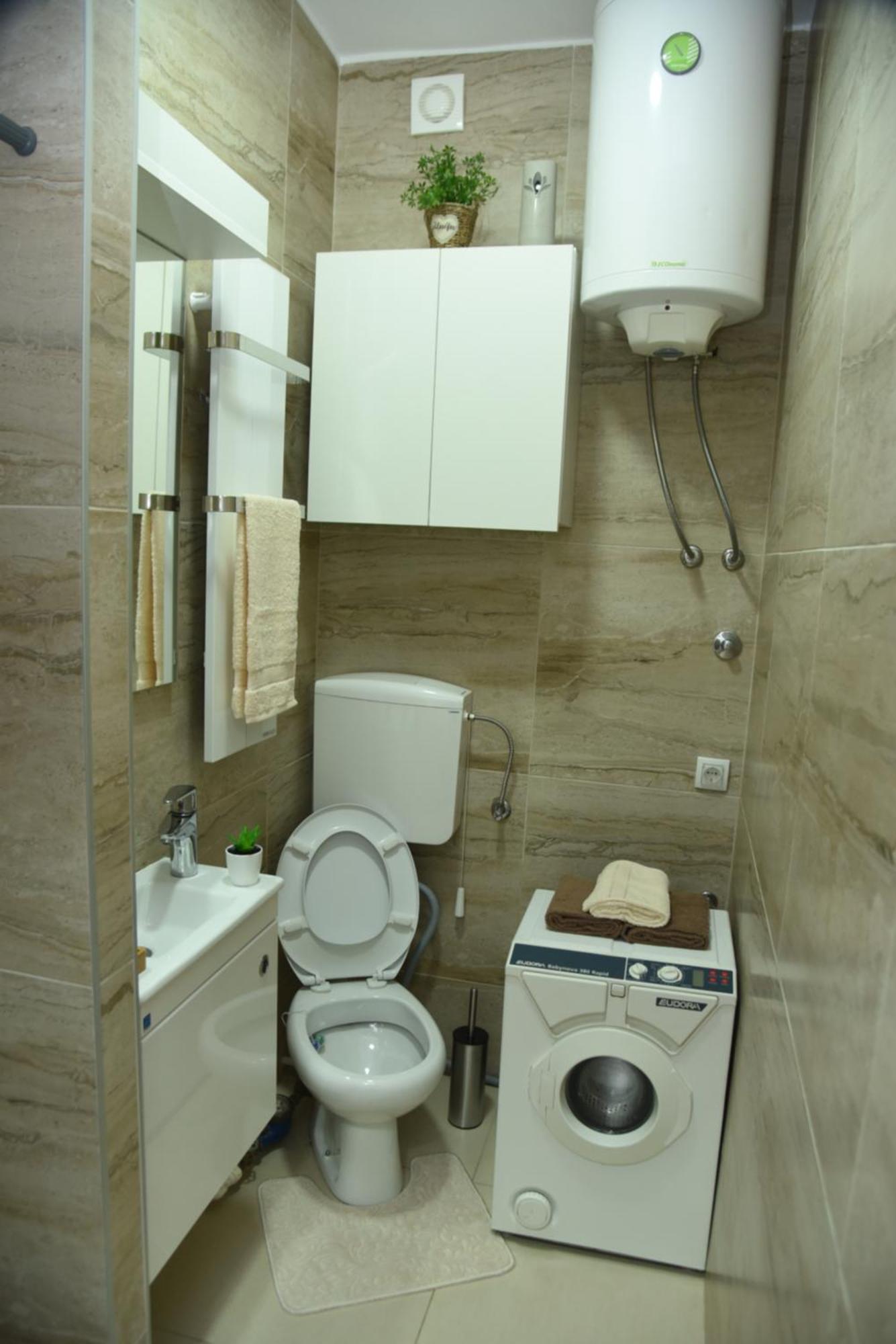 Apartmani Sofronic Loznica 1 Εξωτερικό φωτογραφία